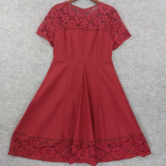 Miusol Dress Womens XL Red Lace Fit And Flare Short Sleeve Elegant Cocktail - Picture 2 of 10